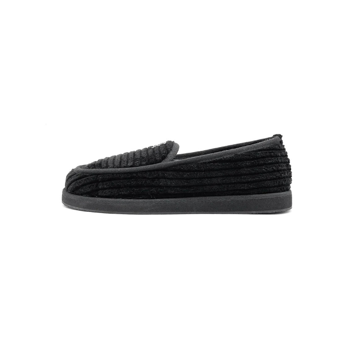 Dagger Emblem Loafer — side
