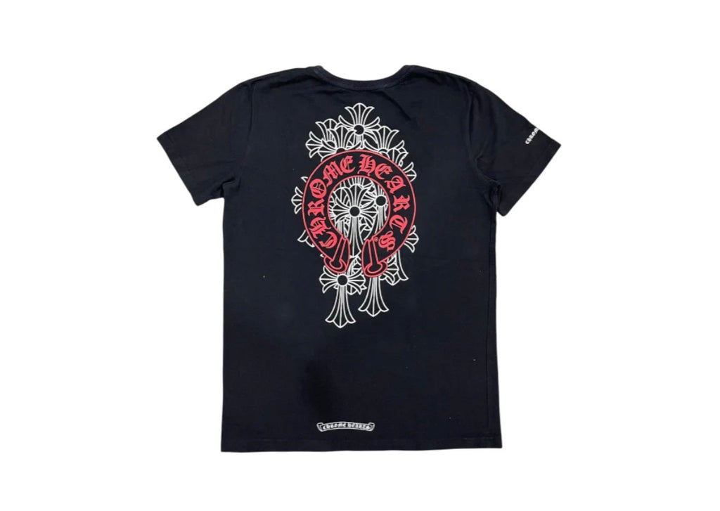 Red Horseshoe Pocket Tee Black back