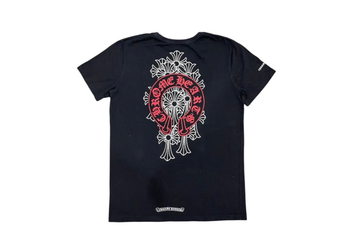 Red Horseshoe Pocket Tee Black back