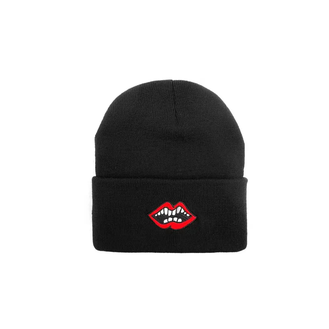 Kiss Lips Beanie Black