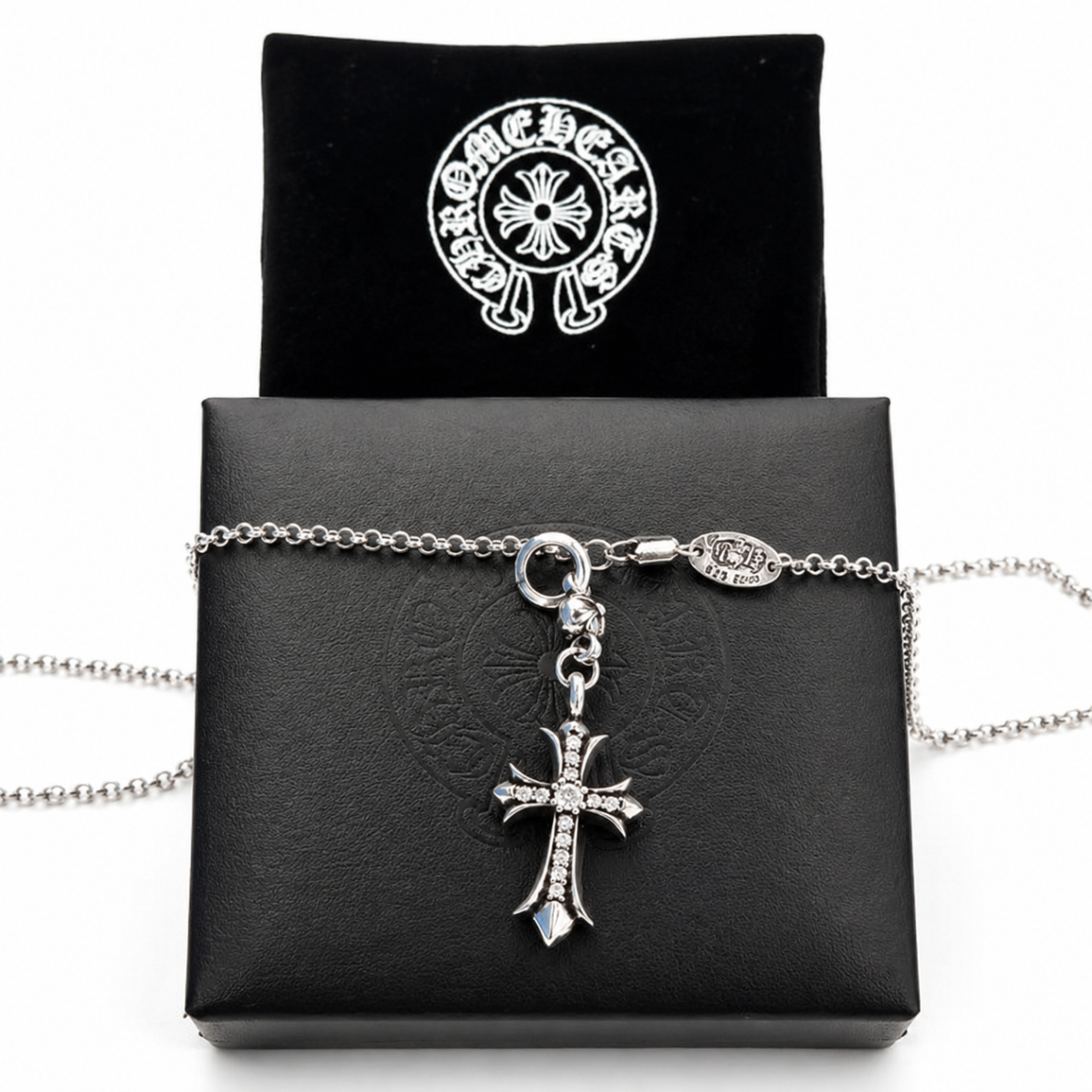 Pavé Cross Pendant Chain — Silver