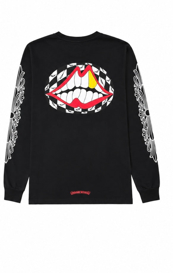 Black checker lips scroll long sleeve back